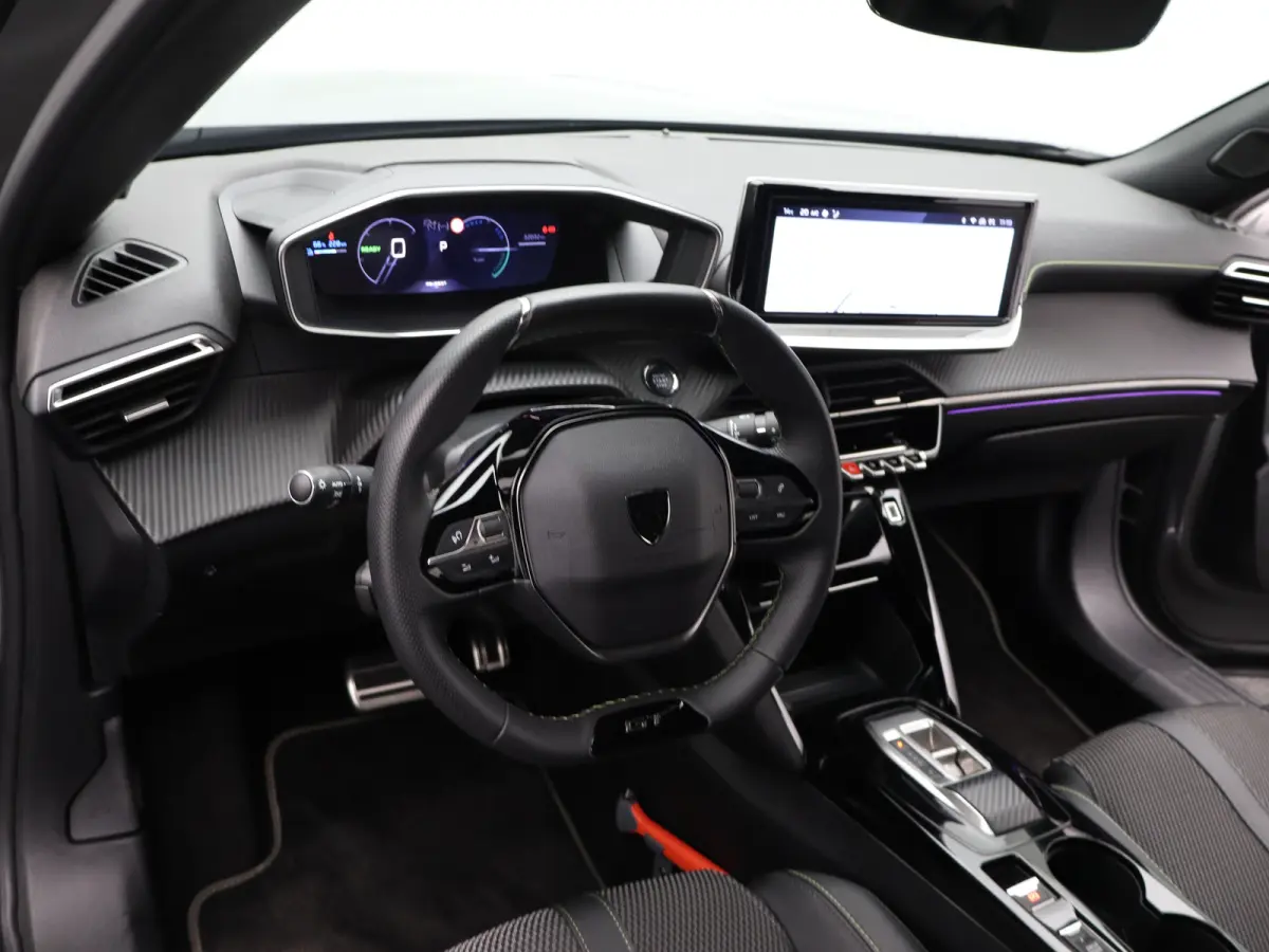 EV GT 54 kWh SOH 96% | 3 Fase | Carplay | Drive Assist | Navigatie | Camera | Matrix LED | 17" Lichtmetalen Velgen | PDC V+A | Origineel NL!