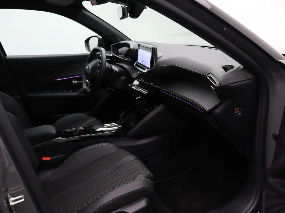 EV GT 54 kWh SOH 96% | 3 Fase | Carplay | Drive Assist | Navigatie | Camera | Matrix LED | 17" Lichtmetalen Velgen | PDC V+A | Origineel NL!