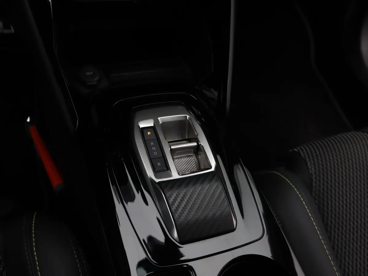 EV GT 54 kWh SOH 96% | 3 Fase | Carplay | Drive Assist | Navigatie | Camera | Matrix LED | 17" Lichtmetalen Velgen | PDC V+A | Origineel NL!