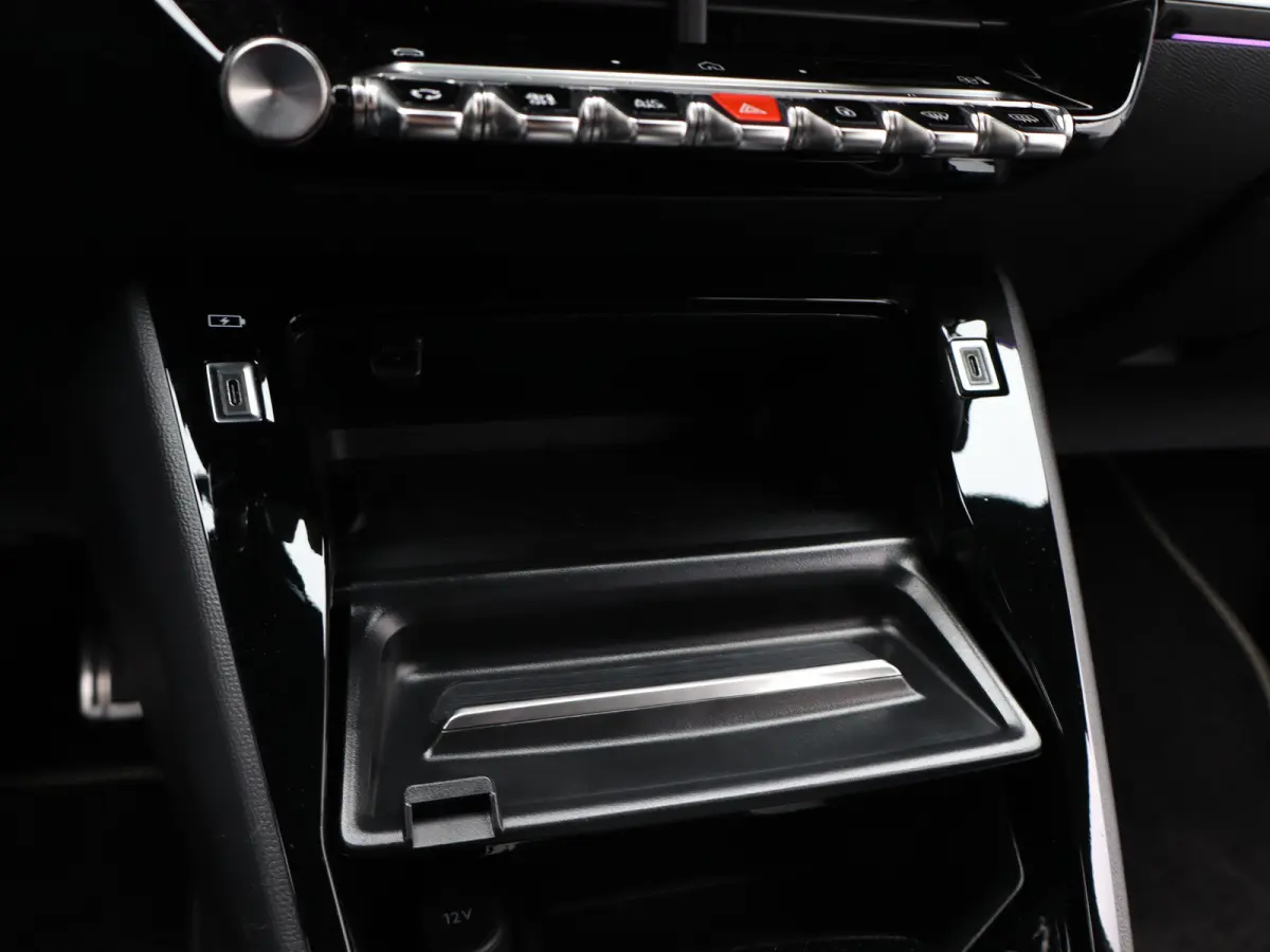 EV GT 54 kWh SOH 96% | 3 Fase | Carplay | Drive Assist | Navigatie | Camera | Matrix LED | 17" Lichtmetalen Velgen | PDC V+A | Origineel NL!