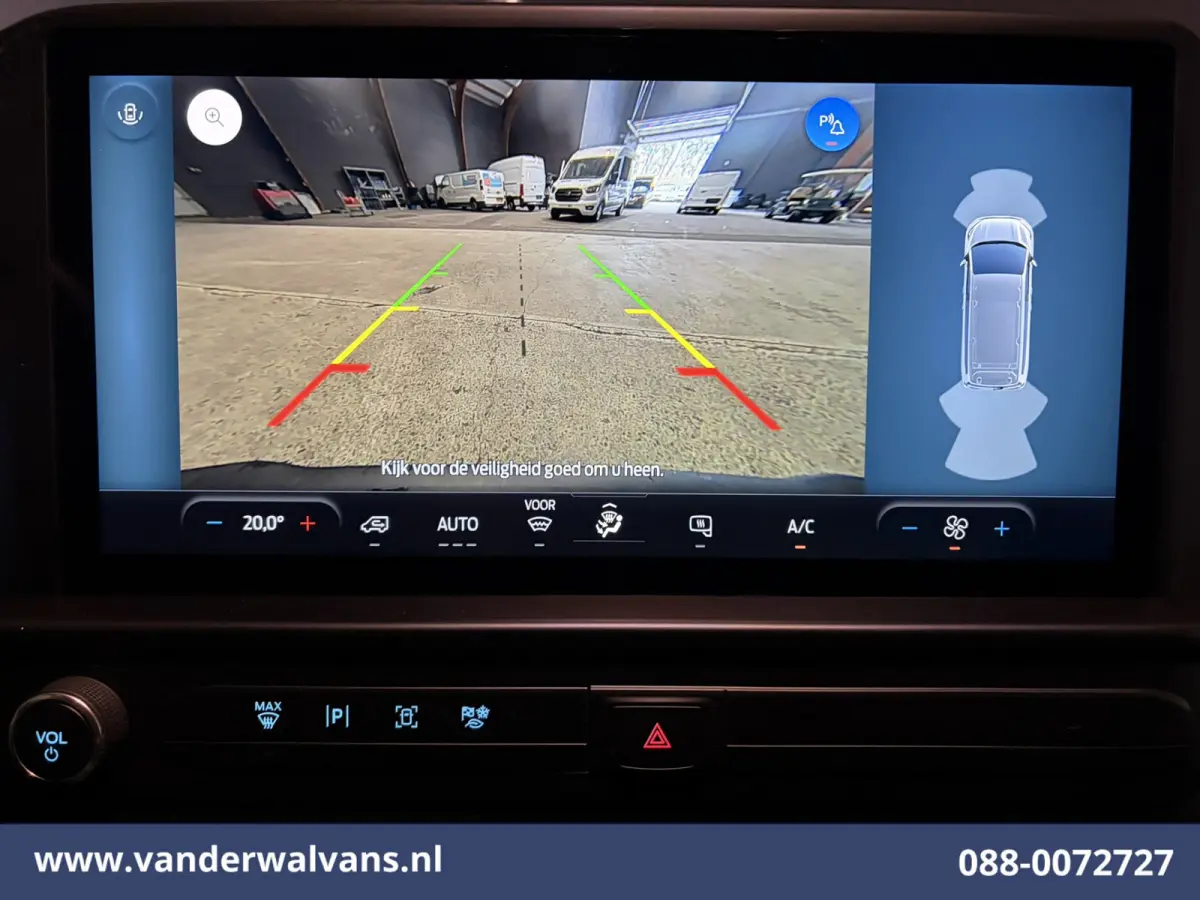2.0 TDCI 136pk L2H1 Euro6 Airco | Camera | LED | Apple Carplay | Cruisecontrol Android Auto, Verwarmde Voorruit, Parkeersensoren, Bijrijdersbank, 2740kg laadvermogen