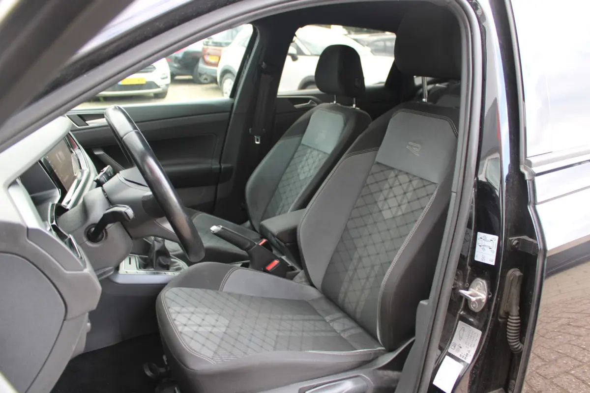 1.0 TSI R-Line Business