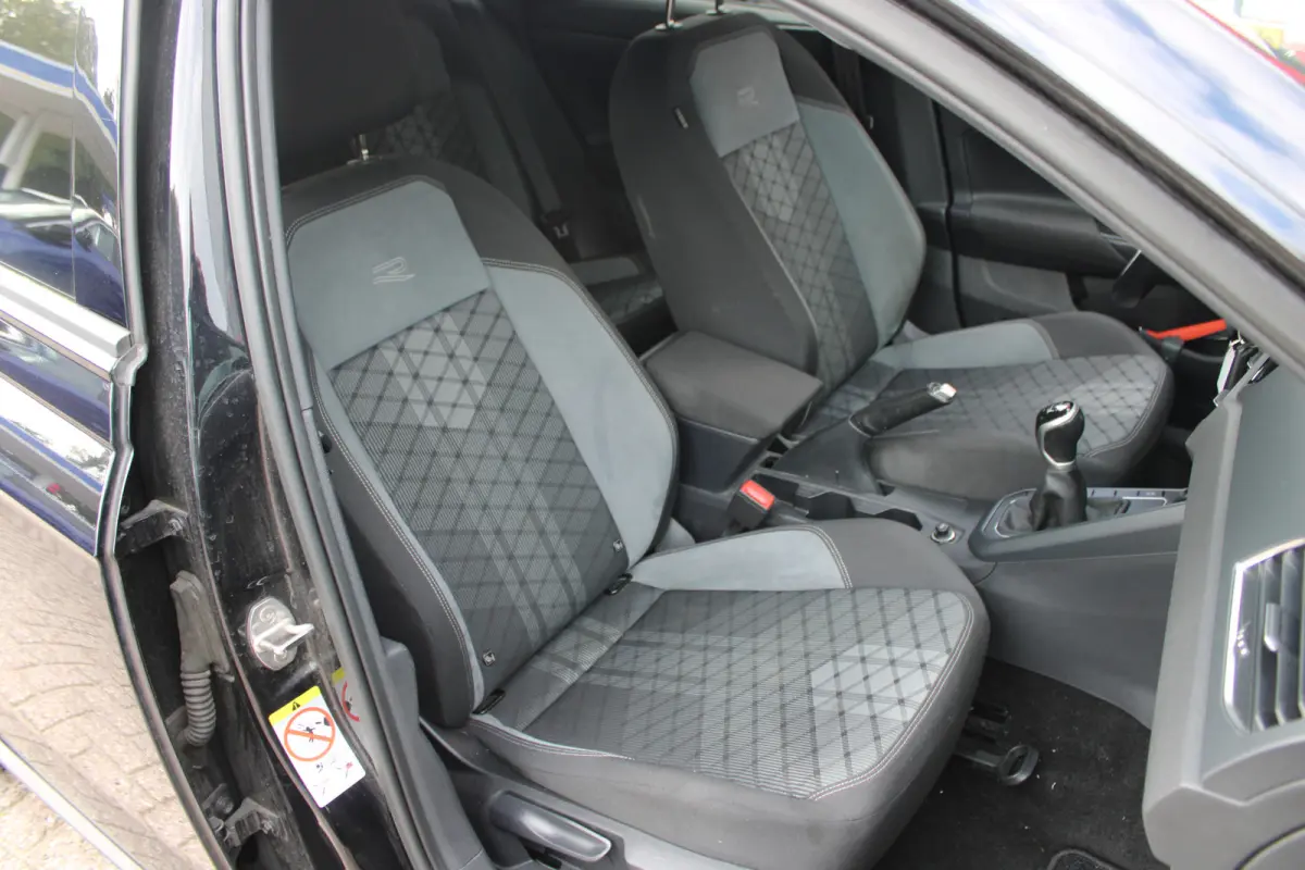 1.0 TSI R-Line Business