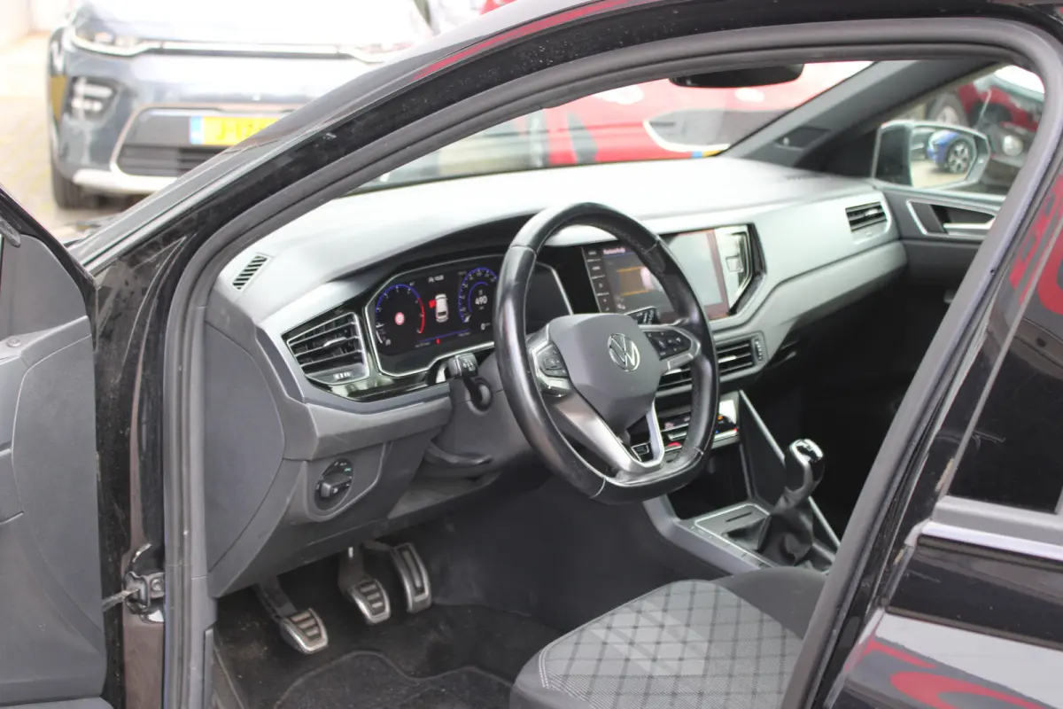 1.0 TSI R-Line Business
