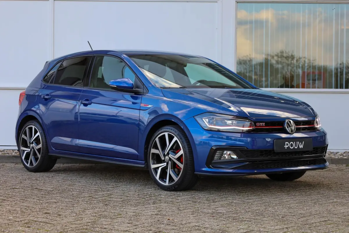 GTI 2.0 TSI 200pk DSG | Parkeersensoren | Stoelverwarming | LM Velgen 18"