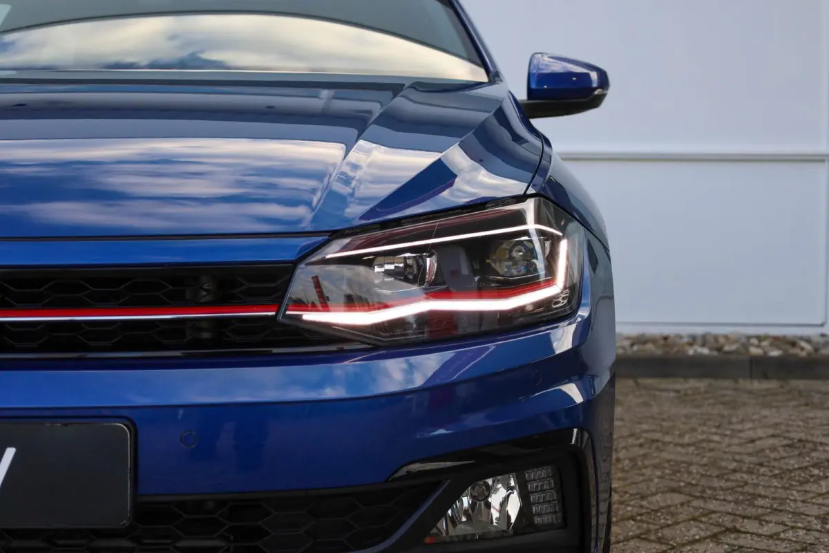 GTI 2.0 TSI 200pk DSG | Parkeersensoren | Stoelverwarming | LM Velgen 18"