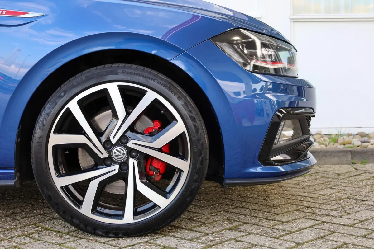 GTI 2.0 TSI 200pk DSG | Parkeersensoren | Stoelverwarming | LM Velgen 18"
