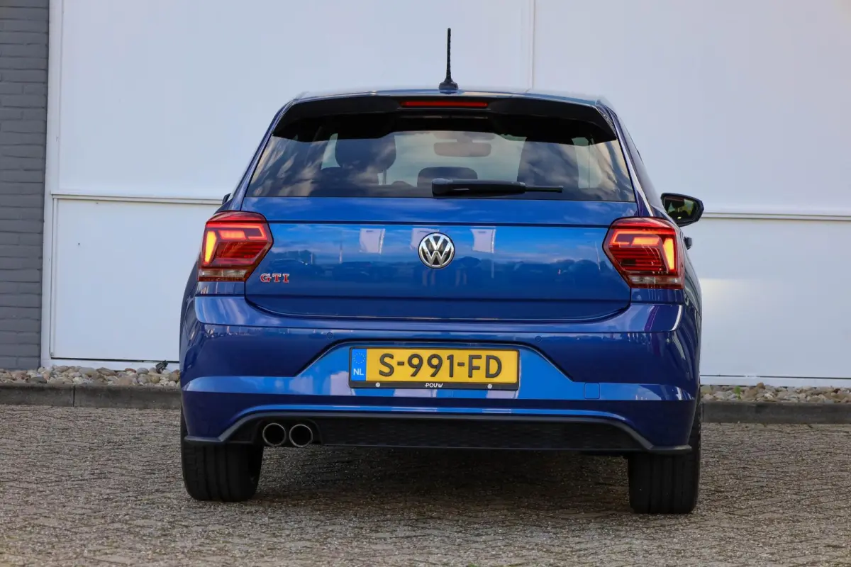 GTI 2.0 TSI 200pk DSG | Parkeersensoren | Stoelverwarming | LM Velgen 18"