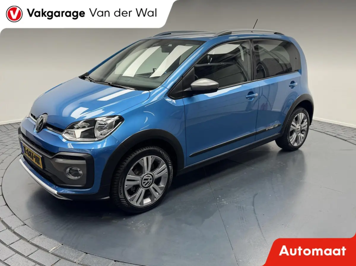 Up! 1.0i Cross Automaat-Camera-Cr.contr-Clima-LM 16"vcelgen-Trekhaak-Pdc-Stoelverwarming
