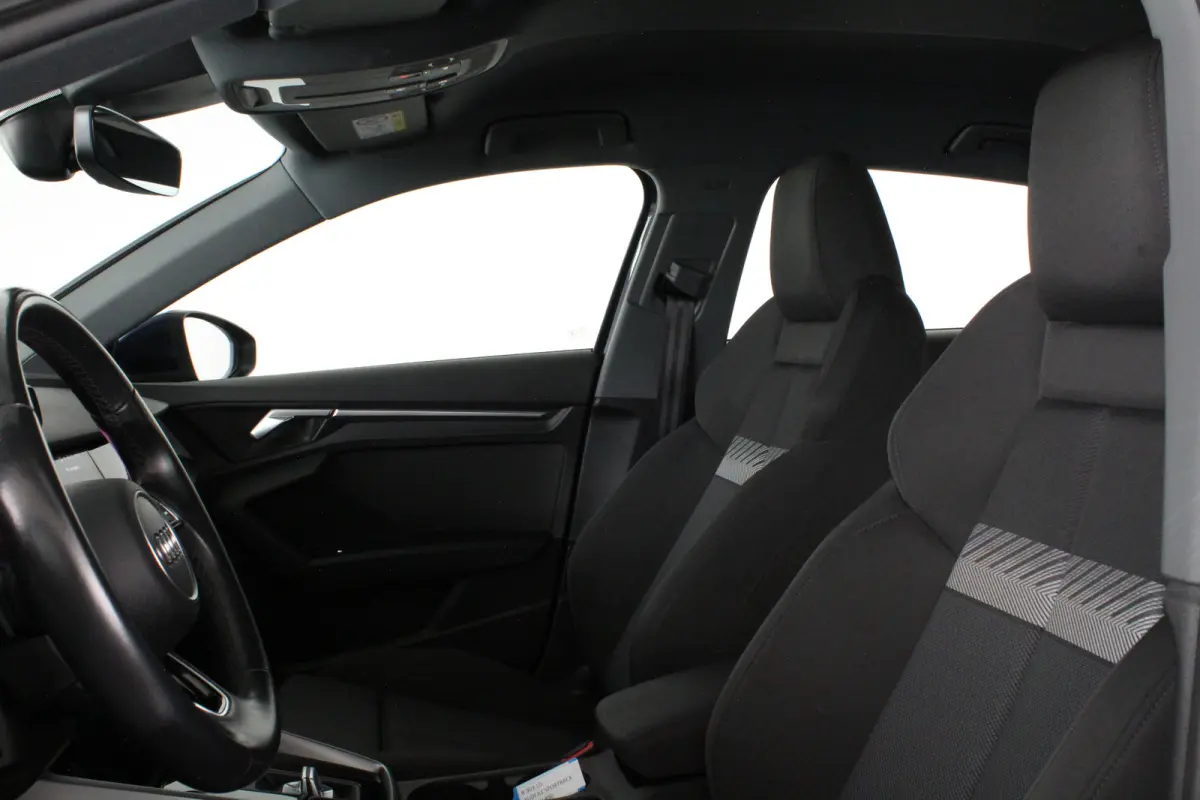 35 TFSI Advanced edition > 150pk/18 inch/Stoelverwarming/ Navarrablauw