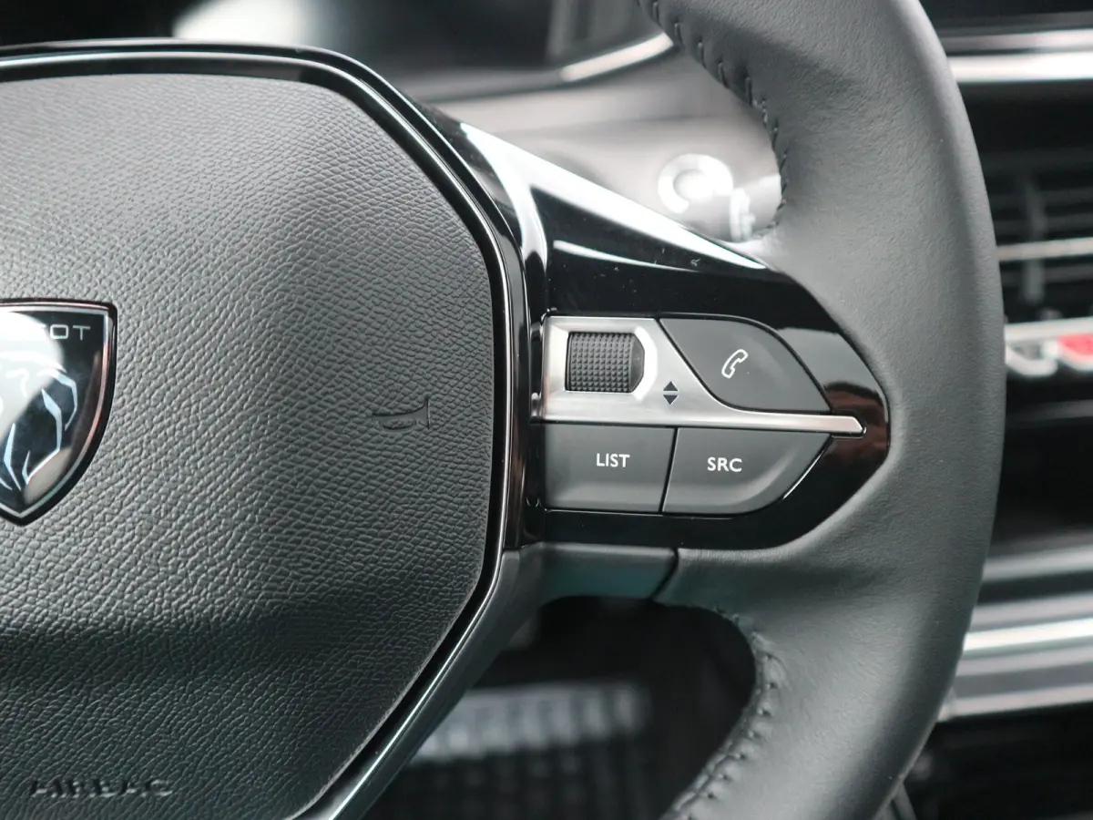 Envy EV 54kWh 156 Panoramisch schuifdak / Drive Assist Plus Pack / Cruise control /