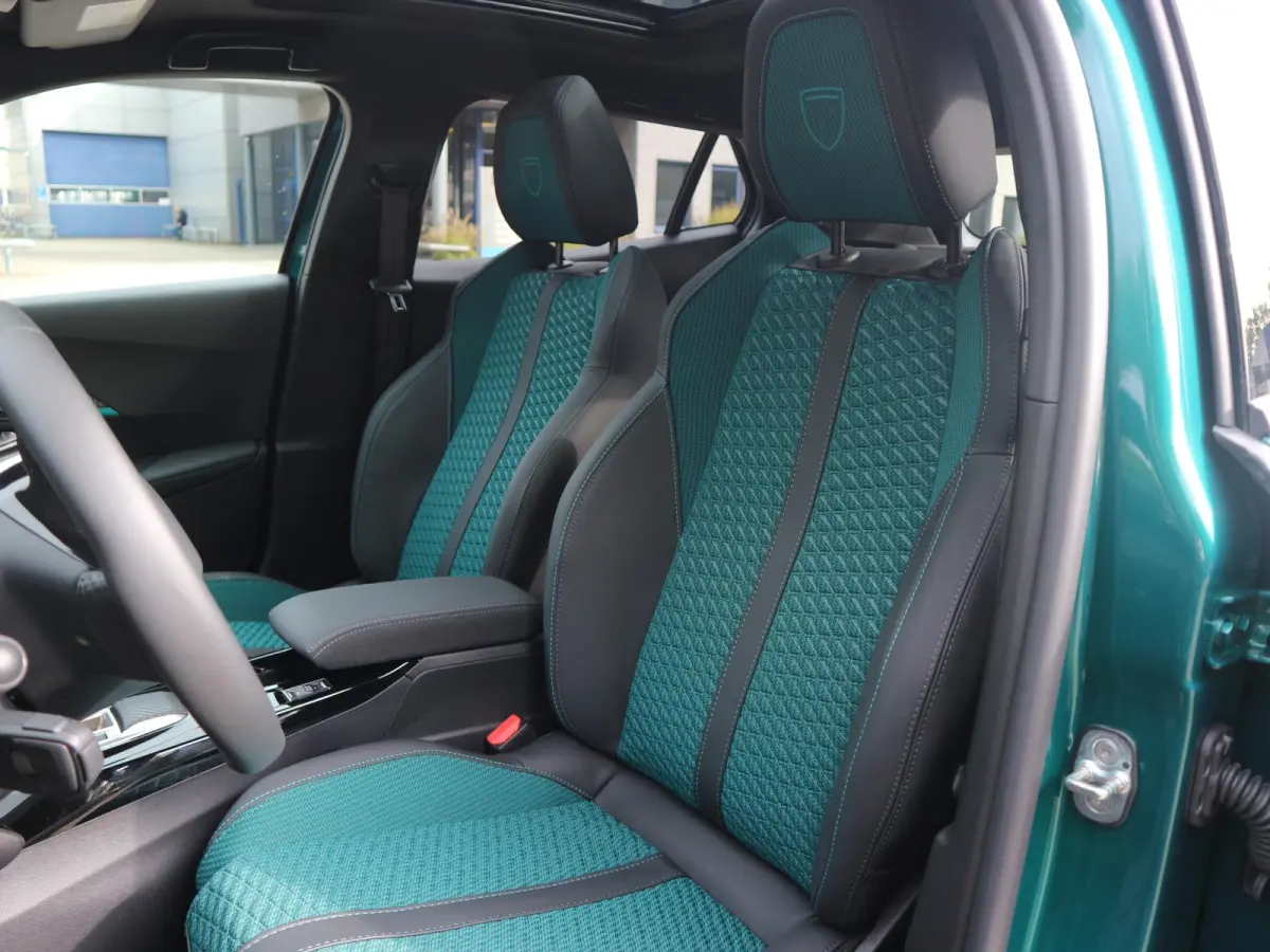 Envy EV 54kWh 156 Panoramisch schuifdak / Drive Assist Plus Pack / Cruise control /