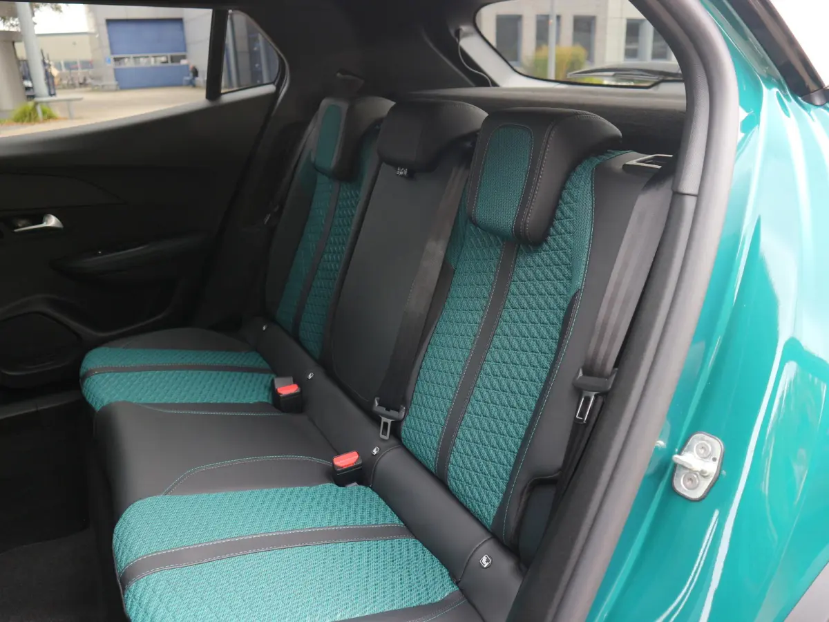 Envy EV 54kWh 156 Panoramisch schuifdak / Drive Assist Plus Pack / Cruise control /