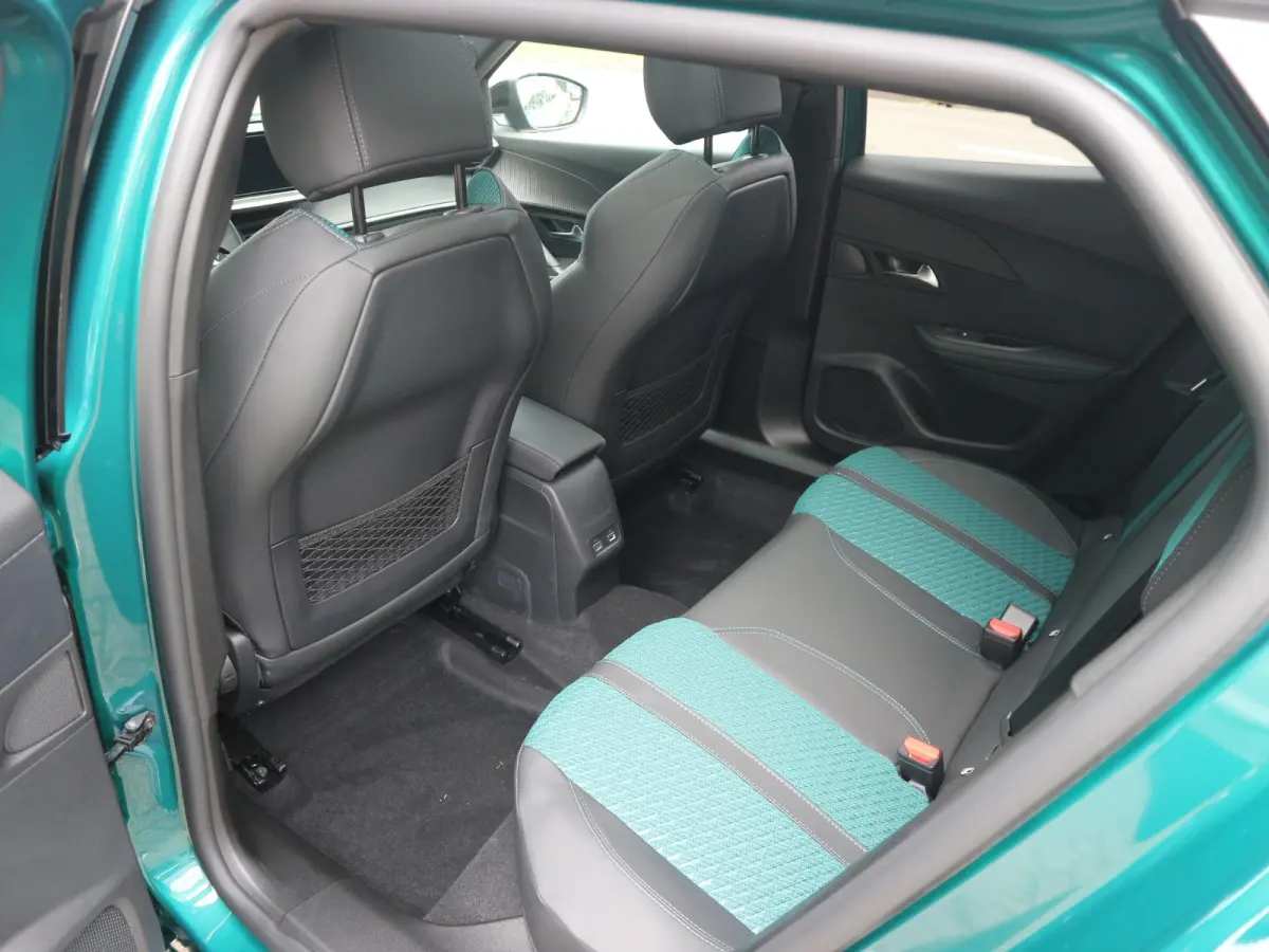 Envy EV 54kWh 156 Panoramisch schuifdak / Drive Assist Plus Pack / Cruise control /