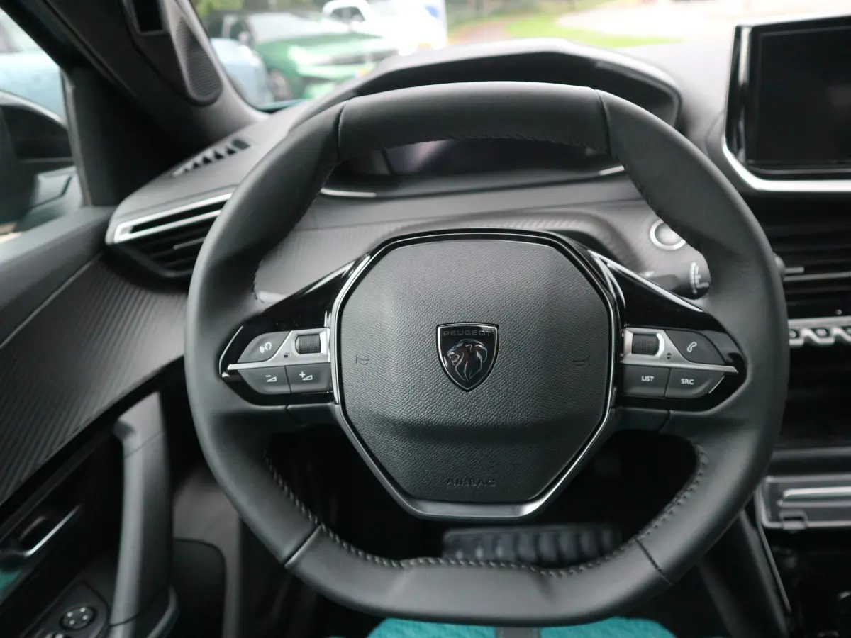 Envy EV 54kWh 156 Panoramisch schuifdak / Drive Assist Plus Pack / Cruise control /