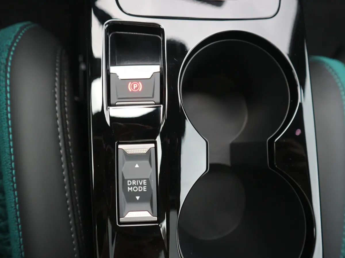 Envy EV 54kWh 156 Panoramisch schuifdak / Drive Assist Plus Pack / Cruise control /