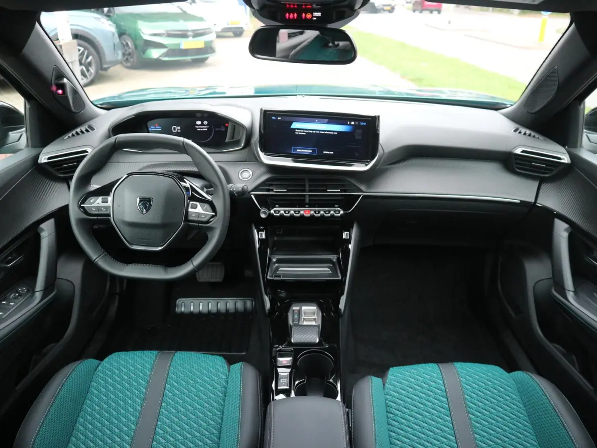 Envy EV 54kWh 156 Panoramisch schuifdak / Drive Assist Plus Pack / Cruise control /