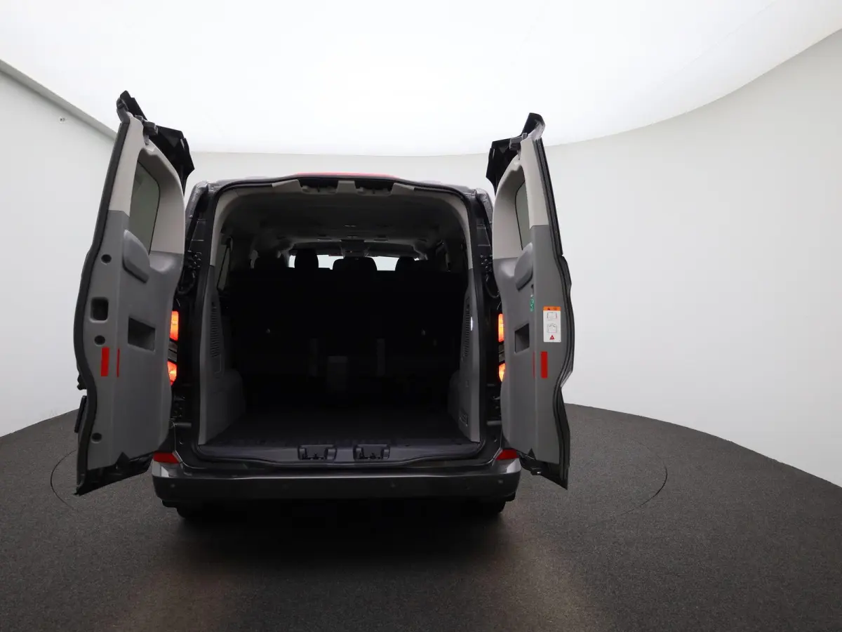 340 2.5 PHEV L2H1 Limited Aut. | 9-Pers. | Incl BTW en BPM | Navigatie | Apple carplay | Cruise |