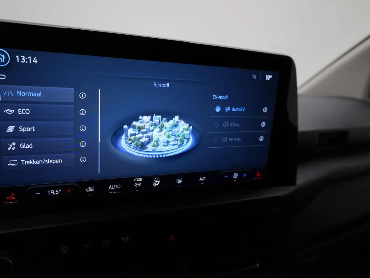 340 2.5 PHEV L2H1 Limited Aut. | 9-Pers. | Incl BTW en BPM | Navigatie | Apple carplay | Cruise |