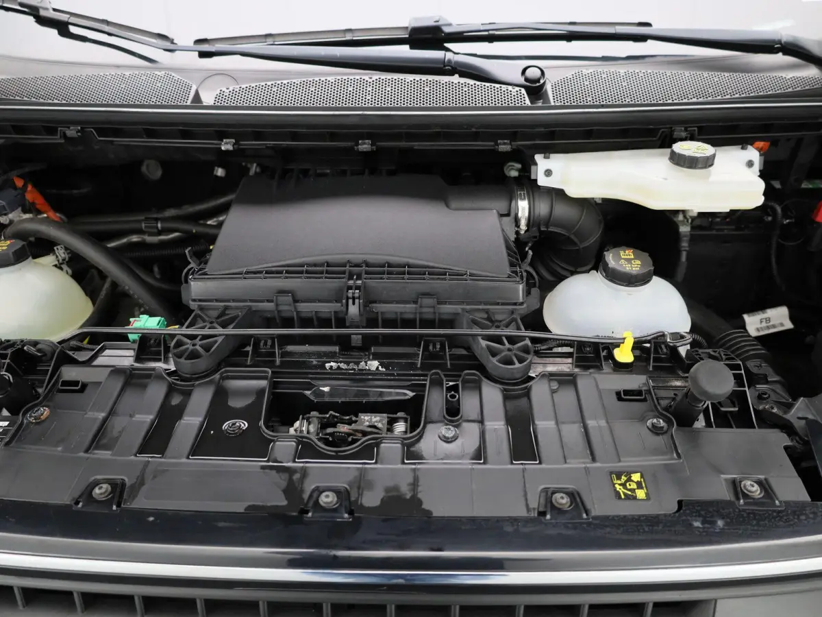 340 2.5 PHEV L2H1 Limited Aut. | 9-Pers. | Incl BTW en BPM | Navigatie | Apple carplay | Cruise |