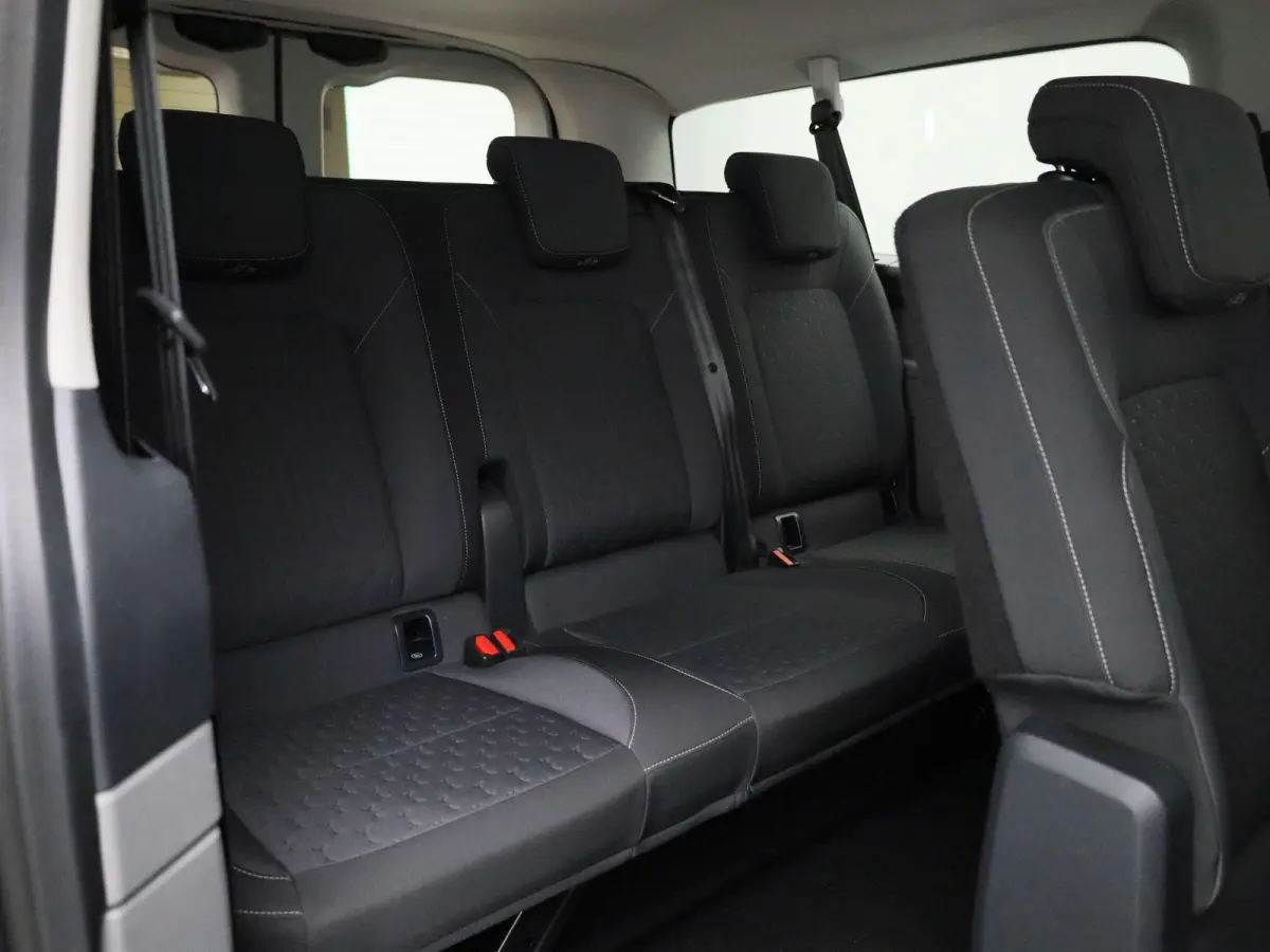 340 2.5 PHEV L2H1 Limited Aut. | 9-Pers. | Incl BTW en BPM | Navigatie | Apple carplay | Cruise |