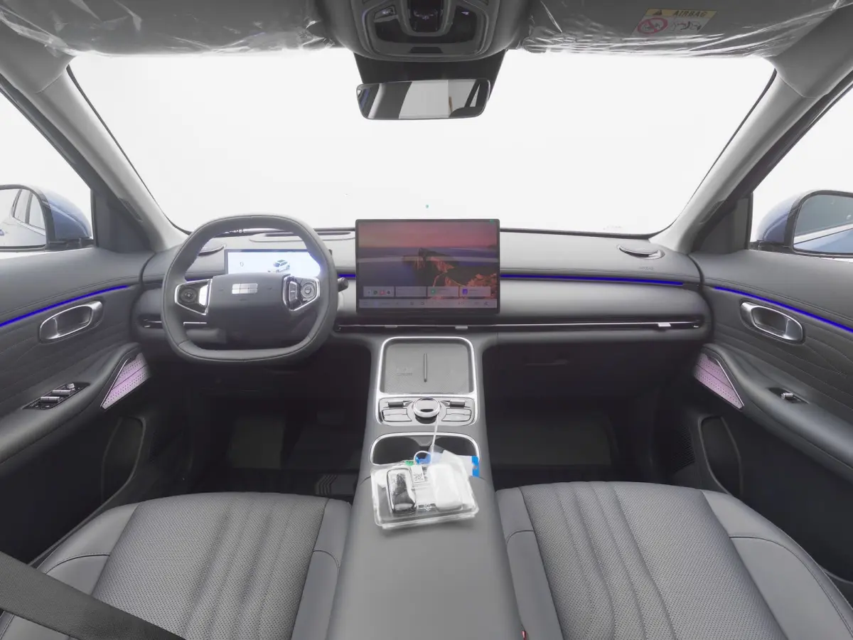 NEW | 1.5 Max+ | 18x BESCHIKBAAR | 136 KM ELEKTRISCH | PANO | HUD | ADAPTIVE | STOEL- EN STUURVERW. + VENT. + MASSAGE