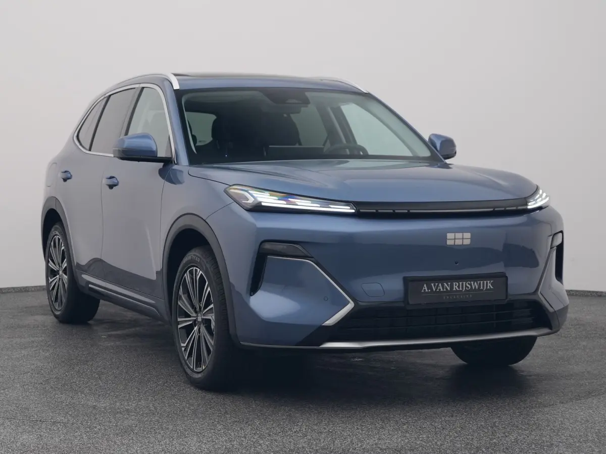 NEW | 1.5 Max+ | 18x BESCHIKBAAR | 136 KM ELEKTRISCH | PANO | HUD | ADAPTIVE | STOEL- EN STUURVERW. + VENT. + MASSAGE