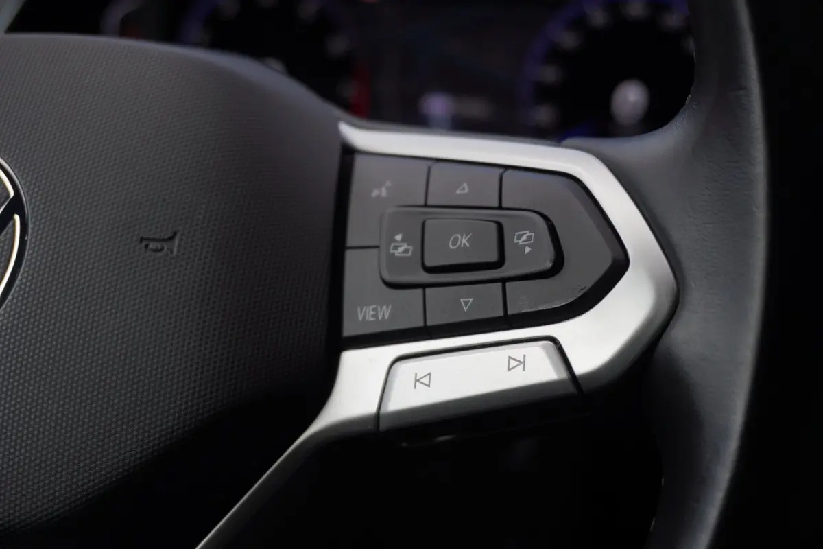 1.5 TSI R-Line Business + Automaat | Navigatie | Carplay | Vol opties | Dealerauto | Inruil mogelijk