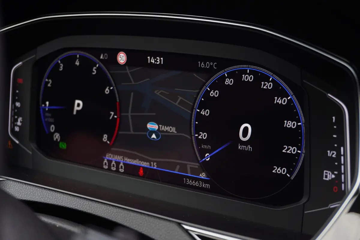 1.5 TSI R-Line Business + Automaat | Navigatie | Carplay | Vol opties | Dealerauto | Inruil mogelijk