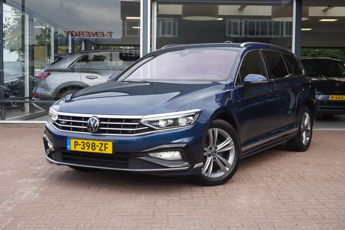 1.5 TSI R-Line Business + Automaat | Navigatie | Carplay | Vol opties | Dealerauto | Inruil mogelijk