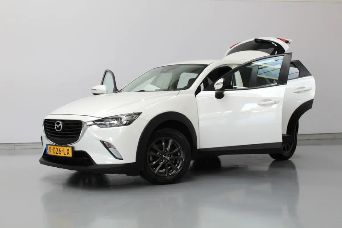 2.0 SkyActiv-G 120 Dynamic 120PK, NAVIGATIE | CRUISE | PARK.SENSOREN | VERWARMDE STOELEN