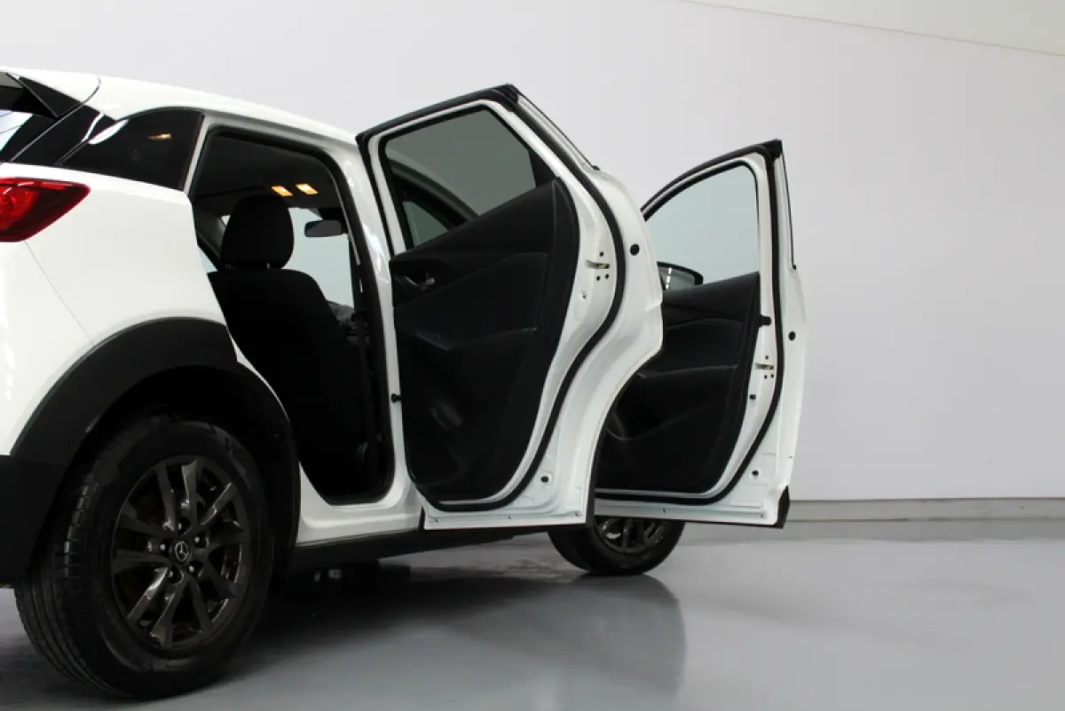 2.0 SkyActiv-G 120 Dynamic 120PK, NAVIGATIE | CRUISE | PARK.SENSOREN | VERWARMDE STOELEN