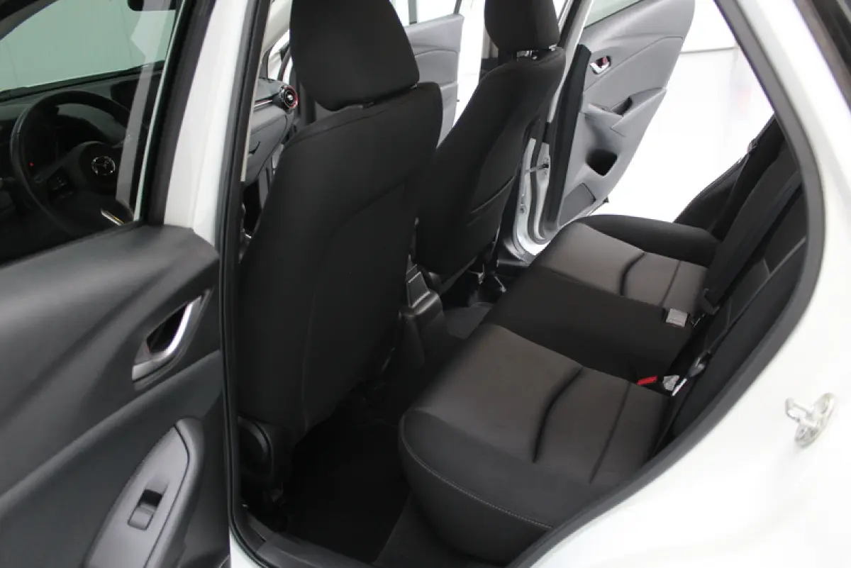 2.0 SkyActiv-G 120 Dynamic 120PK, NAVIGATIE | CRUISE | PARK.SENSOREN | VERWARMDE STOELEN
