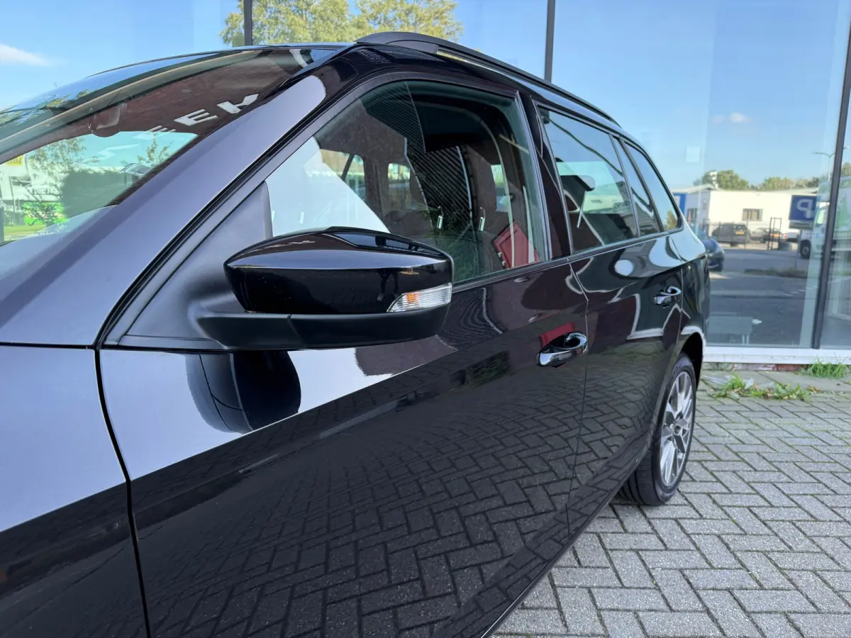 1.0 TSI Business Edition - Climate - Navi - Parkeerhulp - Org.NL