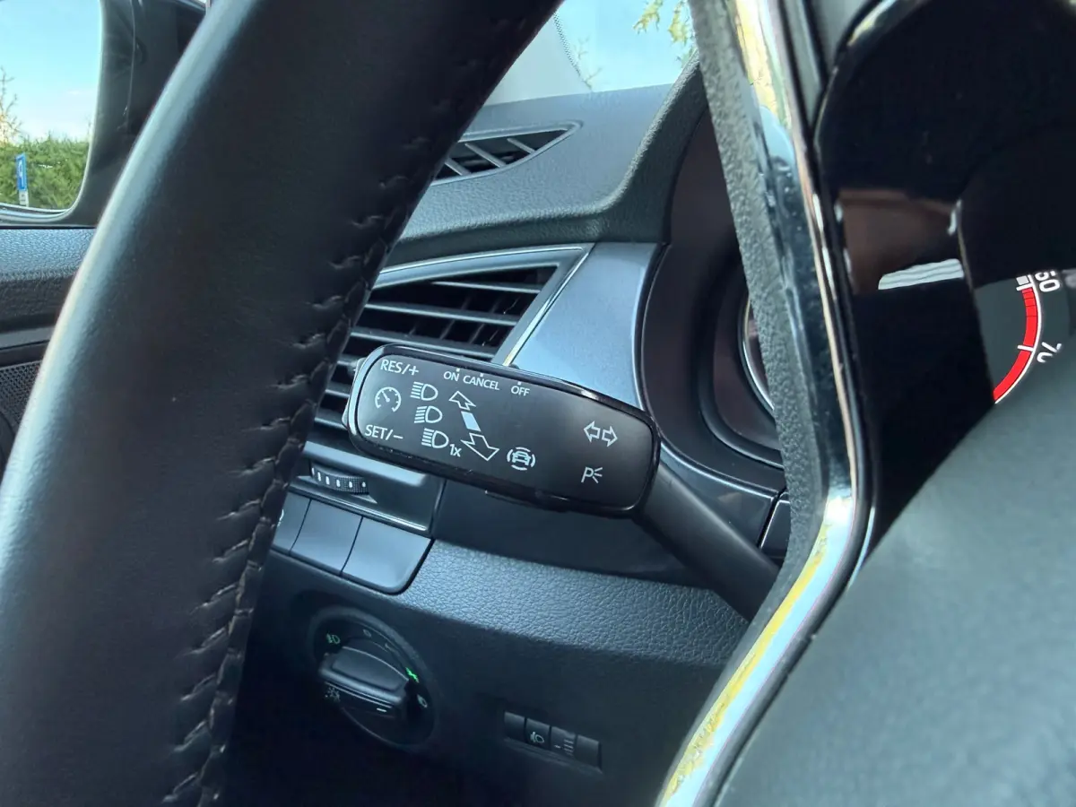 1.0 TSI Business Edition - Climate - Navi - Parkeerhulp - Org.NL