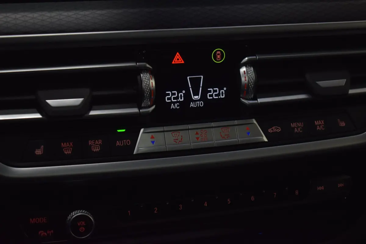 XDrive30e M-Sport 292pk | TREKHAAK | LASERLIGHT | PANODAK