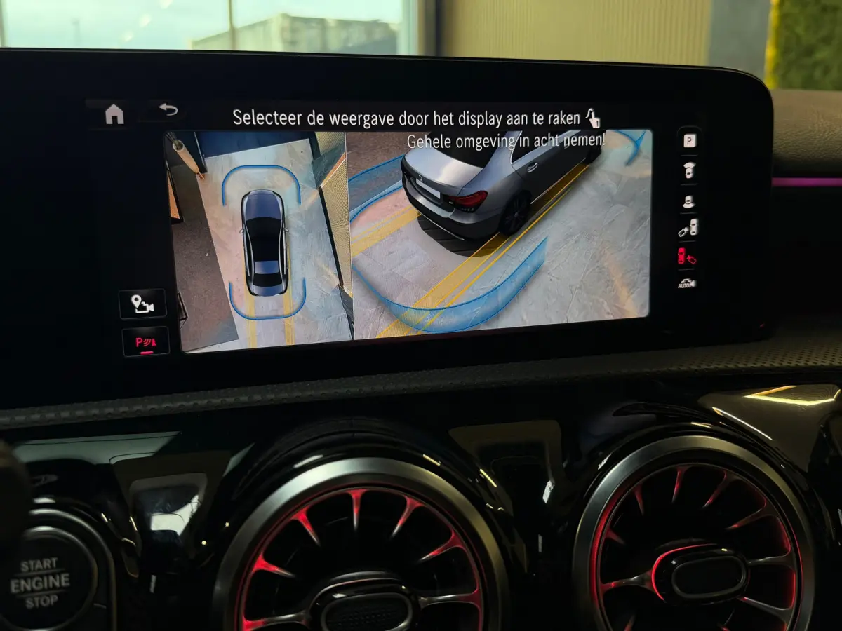 180 AMG Line |PANO|360 CAMERA|DODEHOEK|KEYLESS|ACC|SFEERVERLICHTING|NIGHTPAKKET|DEALER ONDERHOUDEN|FACELIFT