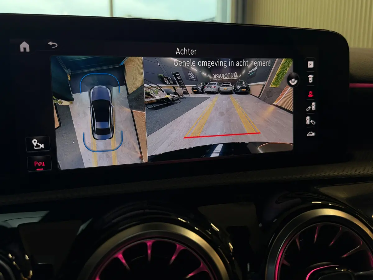 180 AMG Line |PANO|360 CAMERA|DODEHOEK|KEYLESS|ACC|SFEERVERLICHTING|NIGHTPAKKET|DEALER ONDERHOUDEN|FACELIFT