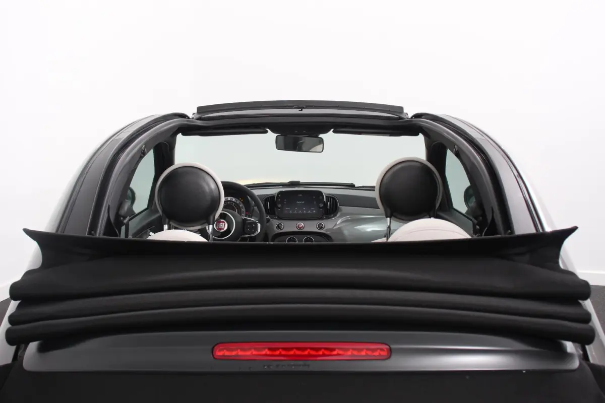 1.0 Hybrid Dolcevita Lederen Bekleding Cruise Control Climate Control Parkeersensoren Achter DAB Lichtmetalen Velgen