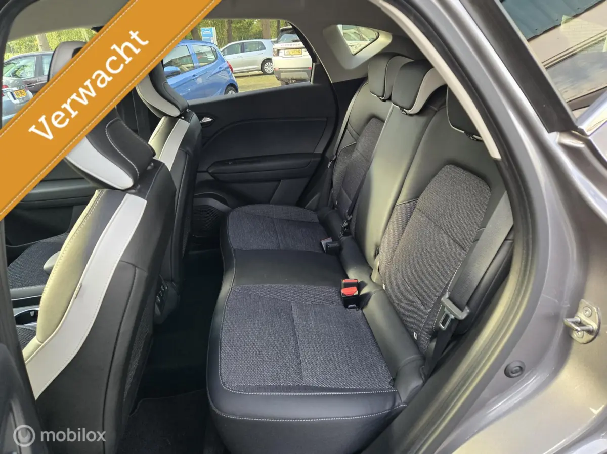 1.3 TCe 140 Intens Mild Hybrid Automaat