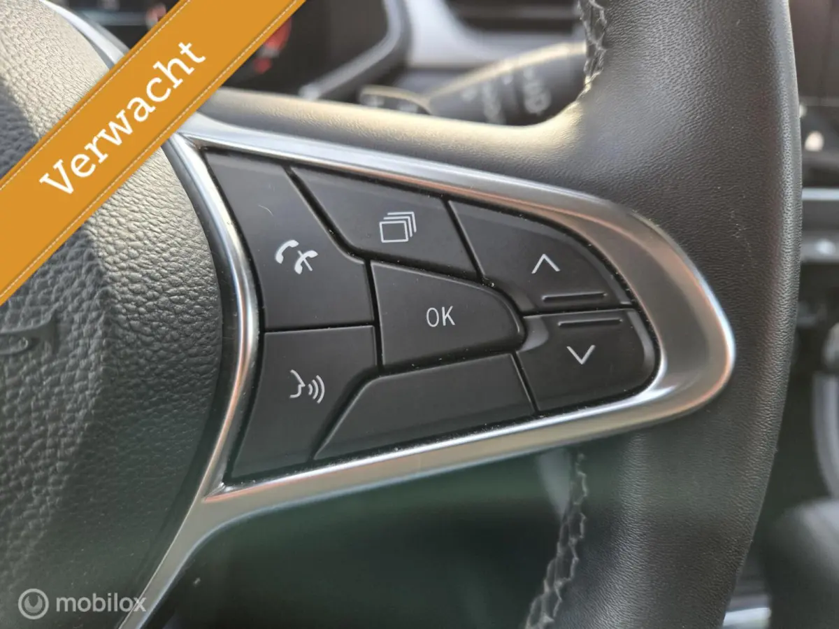 1.3 TCe 140 Intens Mild Hybrid Automaat
