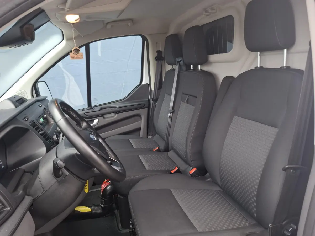 280 2.0 TDCI L2H1 Trend AIRCO / CRUISE CONTROLE / 3 ZITS / AUTOMAAT / EURO 6