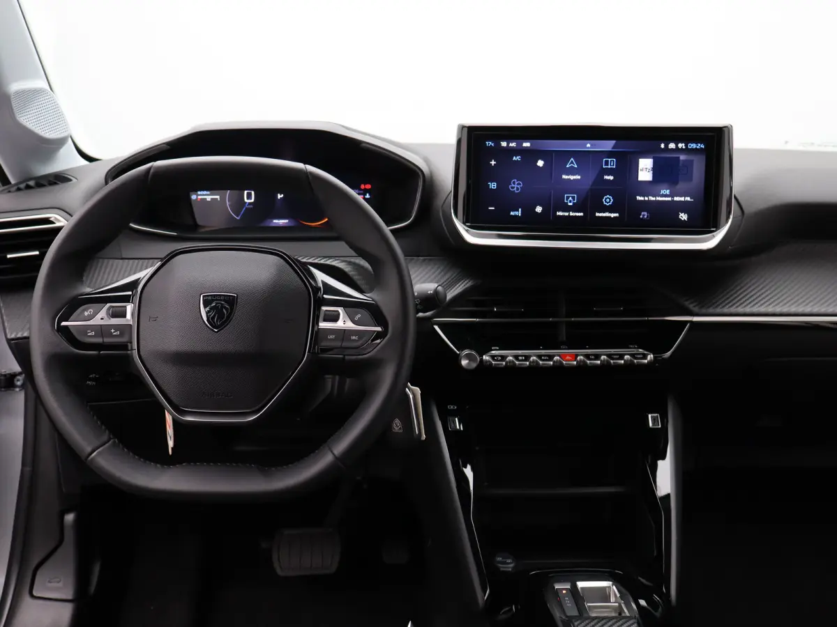 1.2 Hybrid 110 e-DCS6 Allure Tot 8 Jaar Garantie | Automaat | Carplay | Camera 360* Graden | Navigatie | Adaptieve Cruise Control | PDC V+A | Origineel NL