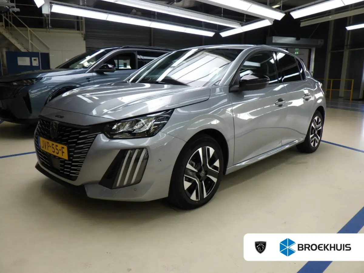 1.2 Hybrid 110 e-DCS6 Allure Tot 8 Jaar Garantie | Automaat | Carplay | Camera 360* Graden | Navigatie | Adaptieve Cruise Control | PDC V+A | Origineel NL