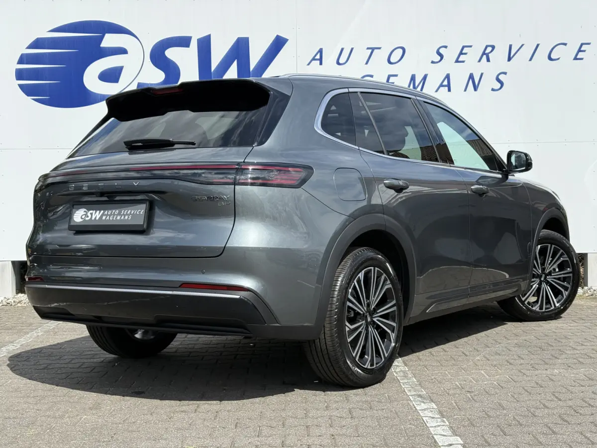 1.5 Max+ PHEV | Long Range | 8 jaar garantie | Geely Specialist | Pano