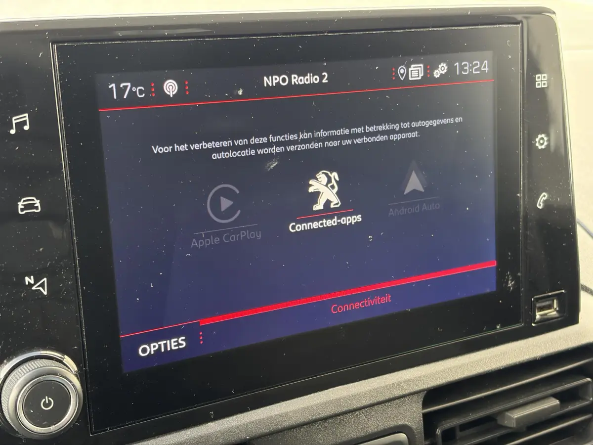 1.5 BlueHDI Premium Long*NAVI*A/C*CRUISE*CARPLAY*