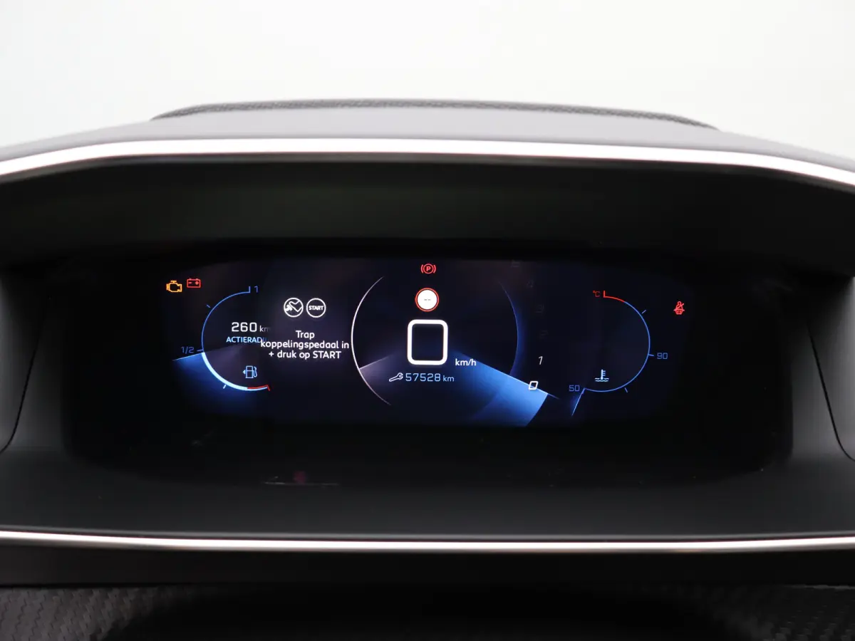 1.2 PureTech Allure Pack | Carplay | PDC | Camera | Climate Control | Cruise Control | 16" Lichtmetalen Velgen | Origineel NL!