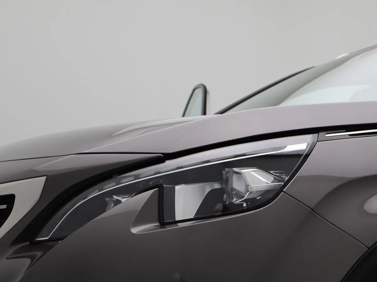 1.2 PureTech GT Line Avantage | Automaat | Carplay | Trekhaak | Adaptieve cruise | Keyless | Clima | Navi | Pano dak |