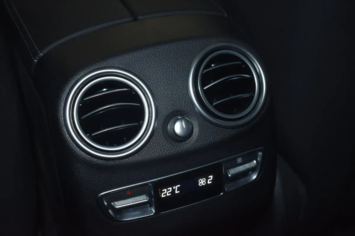 300e 4MATIC AMG 320pk | GLC63 AMG | MEMORY | DISTRONIC | SCHUIFDAK
