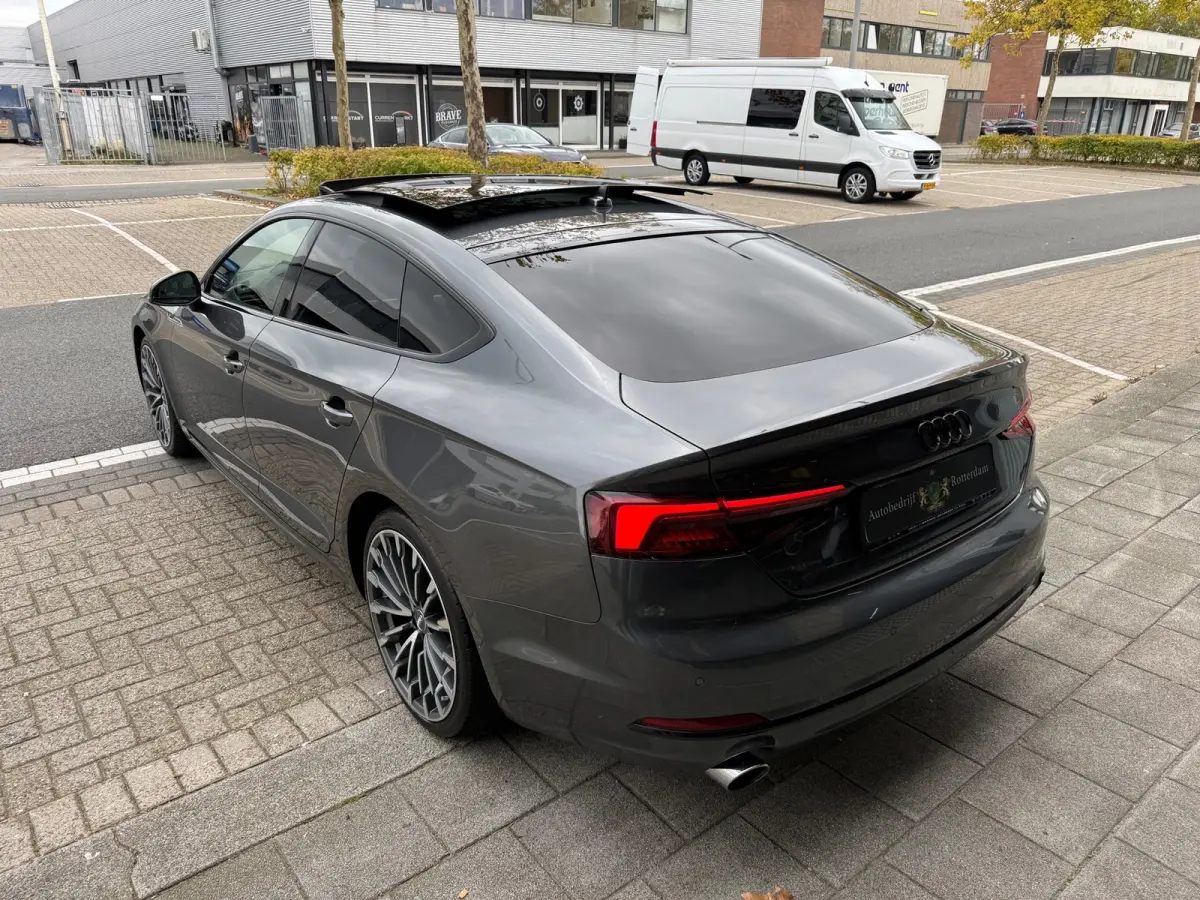 2.0 TFSI S-Line LMV19/LEER/NAVI/VIRTU/PANO